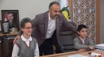 23 Nisan'da Belediye Başkanlığı Makamı Alper Mert'e Teslim