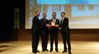 Arapgir'de 'Eğitim Her Engeli Aşar' Konulu Konferans Düzenlendi