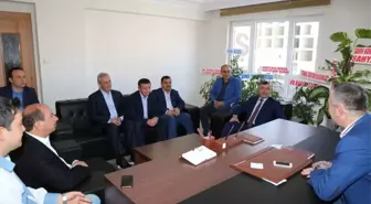 Başkan Akdoğan'dan Siyasi Parti ve Stk'lara Teşekkür Ziyareti