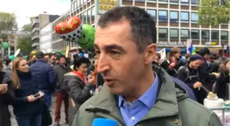 Cem Özdemir ile 3 Soru 3 Cevap