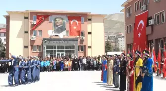 Hakkari'de Tarihi Heyecan