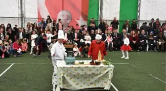 Ardahan'da Yumurta Taşıma ve Yoğurt Yeme Yarışı