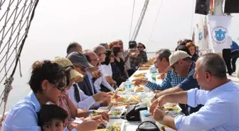 Hatay Protokolüne Teknede Balık Ziyafeti