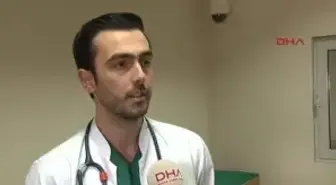 Izmir Doktor Adayları Simüle Hastalarla Pratik Yapıyor