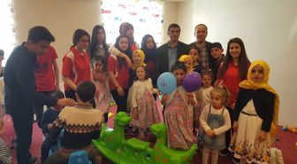 Nene Hatun Kız Yetiştirme Yurdu ve Çocuk Yuvası Çocuklarının 23 Nisan Heyecanı