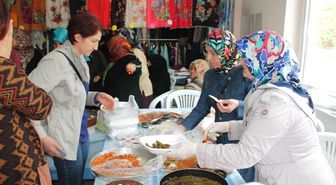 Taşova'da Öğrenciler Yararına Kermes