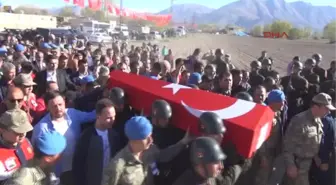 Kahramanmaraş Kağızman Şehidi Hüseyin Emre Kul Son Yolculuğuna Uğurlandı (2)