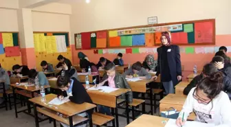 Muş'ta Teog Sınavının Birinci Oturum Başladı