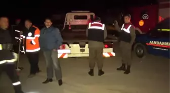 Kırıkkale'de Otomobil Bariyerlere Çarptı: 3 Ölü, 1 Yaralı