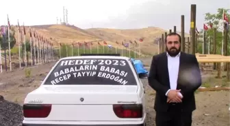 Erdoğan Sevgisini Hem Evine Hem Köyüne Yansıtıyor