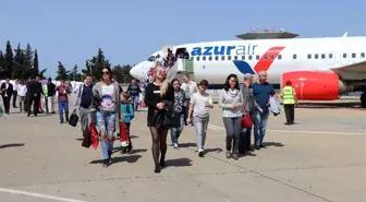 Gazipaşa Havalimanına Rus Turist Akını