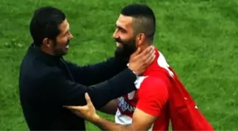 Simone'nin Tek Şartı Arda Turan!