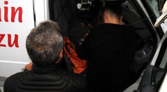 Nişana Giden Araç Kaza Yaptı: 2 Ölü 9 Yaralı