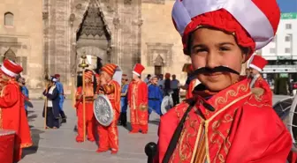 Miniklerin Mehter Takımı Büyüledi