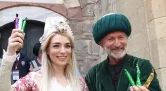 Ünlü Televizyon Programcısı Mesir'le Şifa Buldu