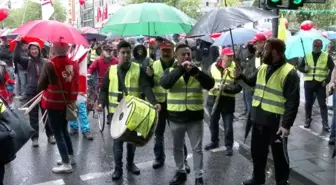 Köln'de İşçiler 1 Mayıs'ı Kutladı