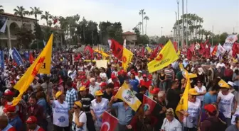 Mersin'de Sakin 1 Mayıs Kutlamaları