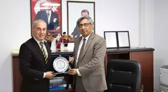 Aski Çubuk Müdürü Akyıldız'a Plaket