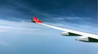 Cumhurbaşkanı Erdoğan'ın Uçağına F-16'lar Eşlik Etti