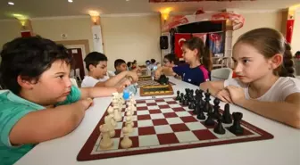 98 Sporcu Şampiyonluk İçin Hamle Yaptı