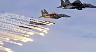 ABD'nin Halep'te Bir Camiye Düzenlediği Hava Saldırısı