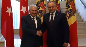Başbakan Yıldırım, Moldova Cumhurbaşkanı Dodon ile Görüştü