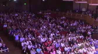 Dünya Çingene Şarkıları' Yankılandı