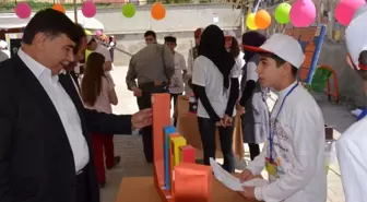 Emet'te Bilim Fuarı Açıldı