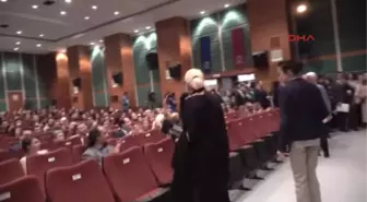 Eskişehir Film Festivali'nde Izzet Günay Ile Lale Belkıs'a 'Onur' Ödülü Verildi