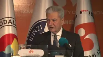 Izmir Şampiyonlar Ödüllerini Aldı