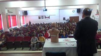 Lise Öğrencilerine İlk Yardım Semineri