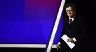 Melenchon'a Oy Verenlerin Büyük Bölümü Macron'u Desteklemeyecek'