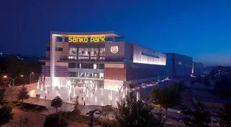 Sanko Park'ta Minik Yetenekler Büyük Hediyelerin Sahibi Oldu