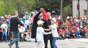 Ünye'de '23 Nisan Çocuk Oyunları Şenliği'