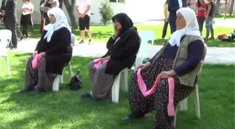 Yaşlılığa Meydan Okuyorlar