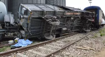 Kırıkkale'de İlaçlama Yapan Tren Vagonu Devrildi: Ölü, 3 Yaralı