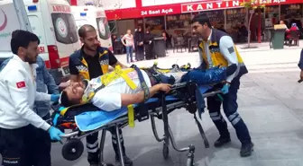 Konya'da Ambulansla Otobüs Çarpıştı: 3 Yaralı