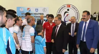 Oturarak Voleybol 2. Lig Final Müsabakaları Karaman'da Başladı.