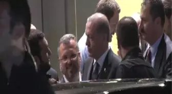 Cumhurbaşkanı Erdoğan Talip Öztürk'ü Hastanede Ziyaret Etti