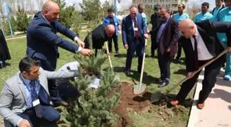 15 Temmuz Şehitleri İçin Fidanlar Dikildi