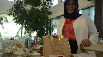 Yılın Kahvaltı Ödülü Ayten Usta'ya