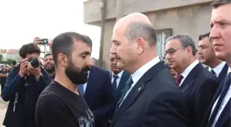 Bakan Soylu, Silopi'de 2 Çocuğunu Kaybeden Aileyi Ziyaret Etti