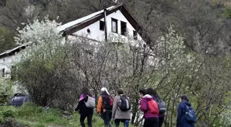 Gümüşhaneli Dağcılardan Tarih ve Doğa İçerikli Yürüyüş