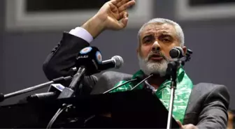 Katar Emiri Yeni Hamas Lideri Heniyye'yi Tebrik Etti