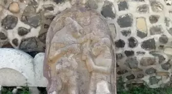 2 Bin 700 Yıllık Olduğu Söylenen Stel Sahte Çıktı