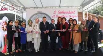 Atakum'da Kadınlar El Emeklerini Sergiledi