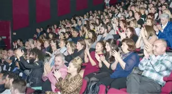 Londra Türkçe Sözlü Tiyatro Festivali: 'Ölüm ve Kız' Ayakta Alkışlandı