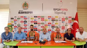 Aytemiz Alanyaspor'da Çifte İmza