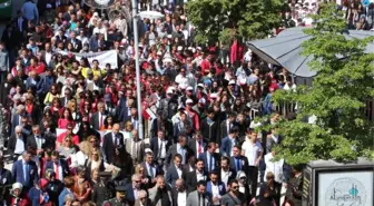 Bolu, İzzet Baysal'a Saygı İçin Yürüdü