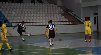 Reşadiye'de 15 Temmuz Şehitleri Anma Futsal Turnuvası Düzenlendi